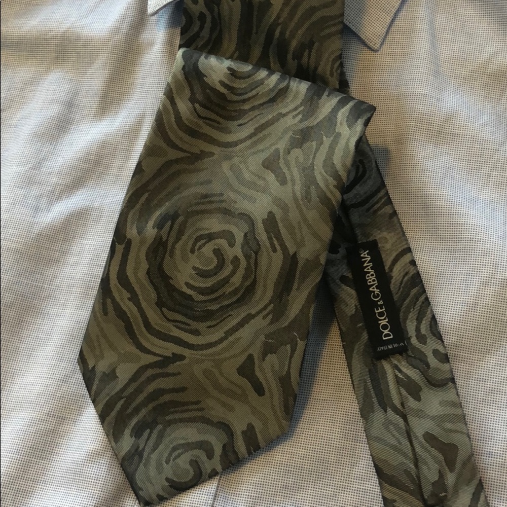 Dolce & Gabbana tie